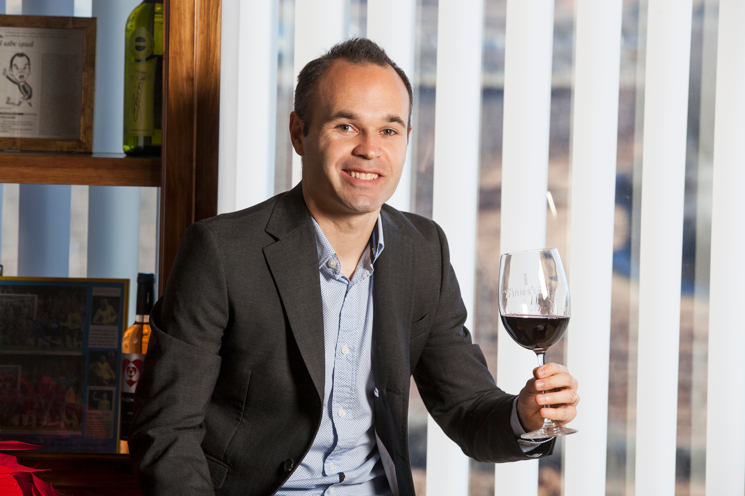 标题可以是：“甲最强拦截率巴雷拉”